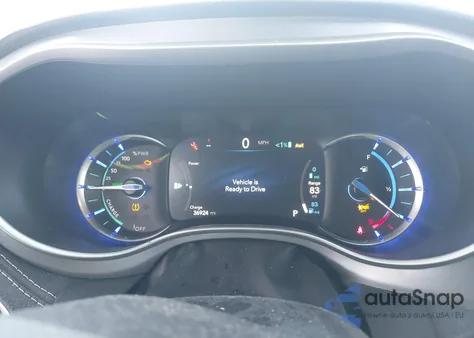 2023 Chrysler Pacifica Hybrid Touring L z USA, uszkodzony, nr VIN 2C4RC1L7XPR502950